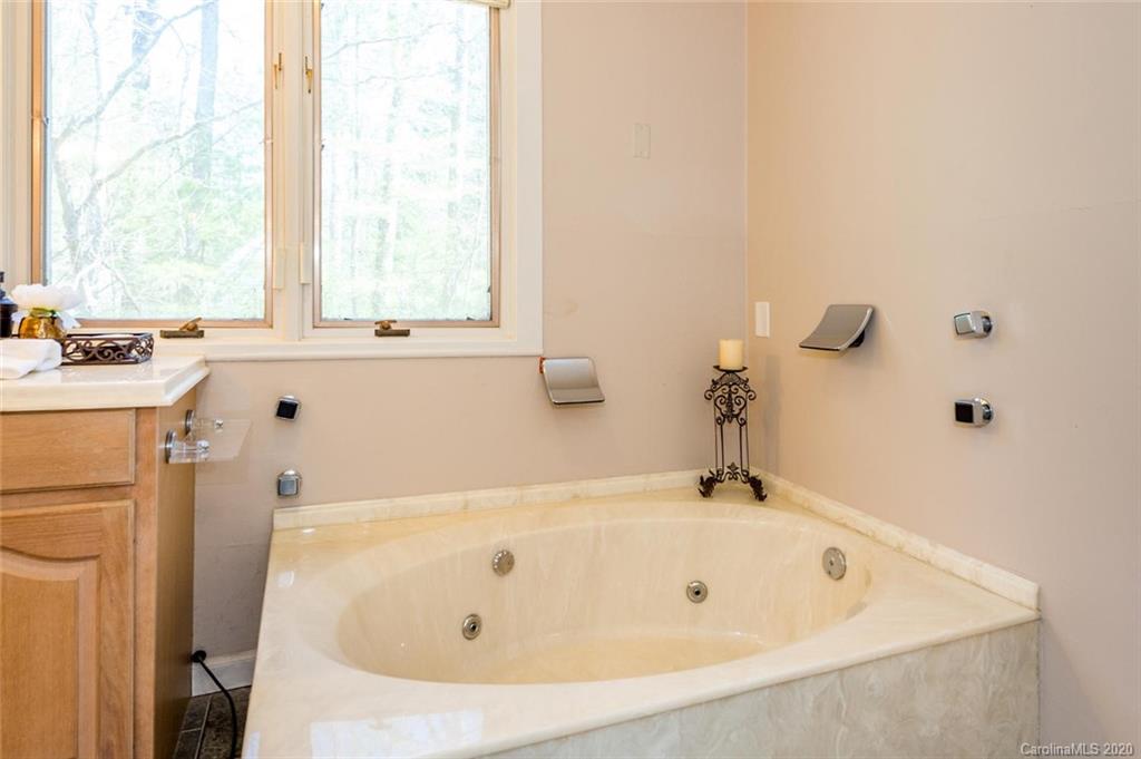 76 Forest Road Asheville NC 28803