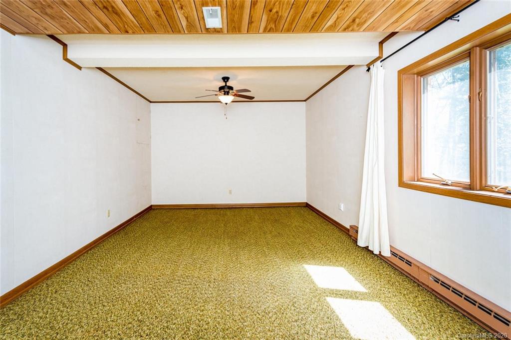 76 Forest Road Asheville NC 28803
