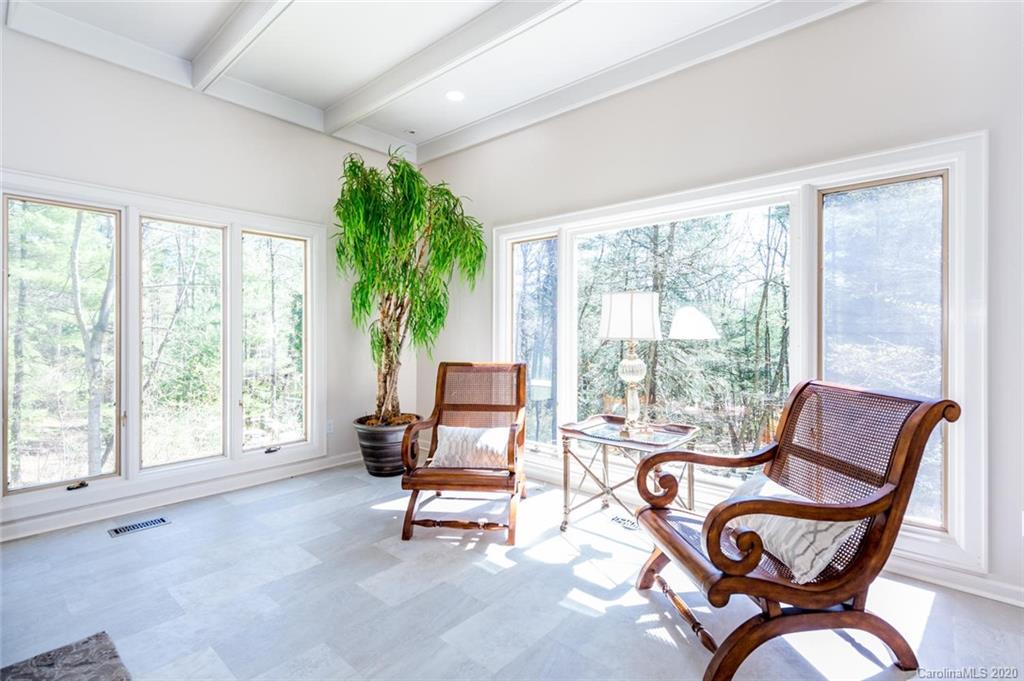 76 Forest Road Asheville NC 28803