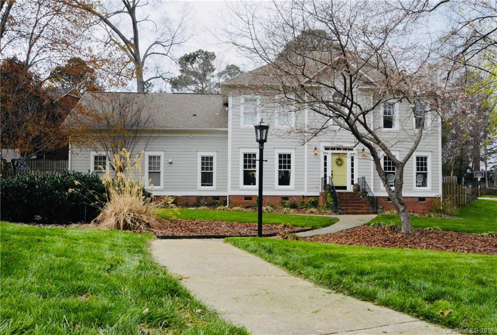 10338 Hollybrook Drive Charlotte NC 28277