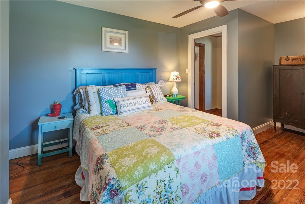 109 Fairmont Road Candler NC 28715