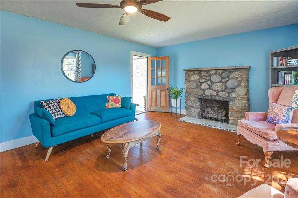 109 Fairmont Road Candler NC 28715