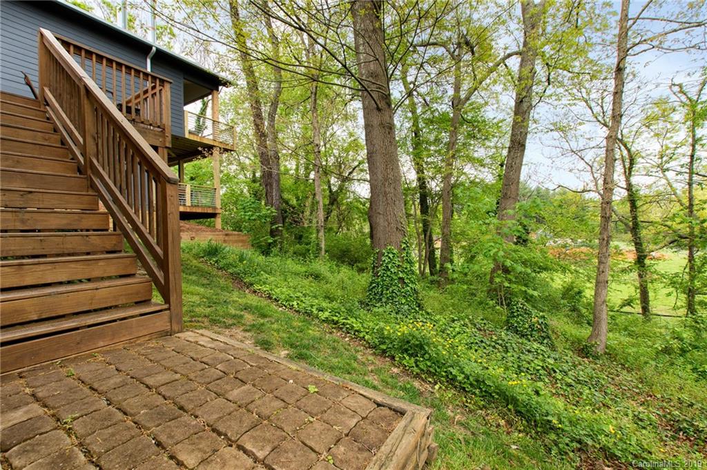 28 Richie Street Asheville NC 28801