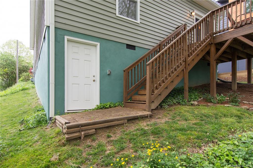 28 Richie Street Asheville NC 28801
