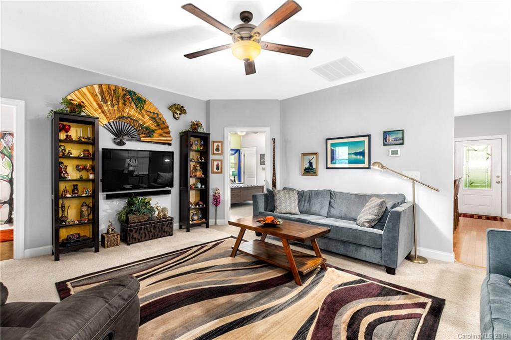 28 Richie Street Asheville NC 28801