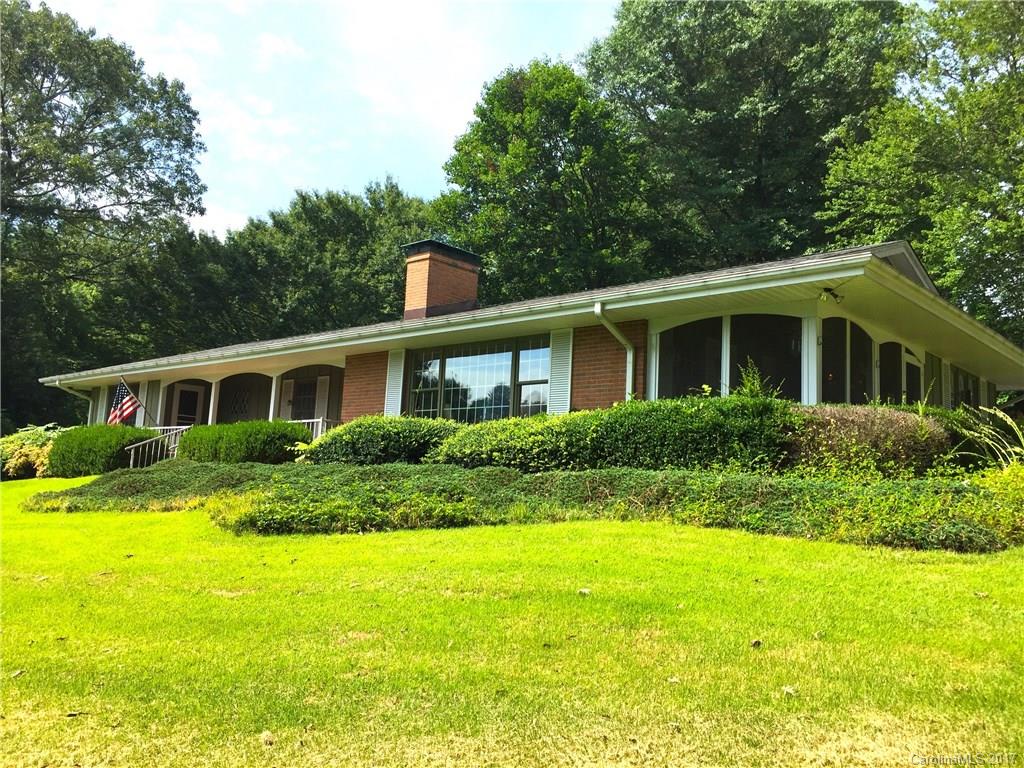 44 Briarwood Lane Brevard NC 28712