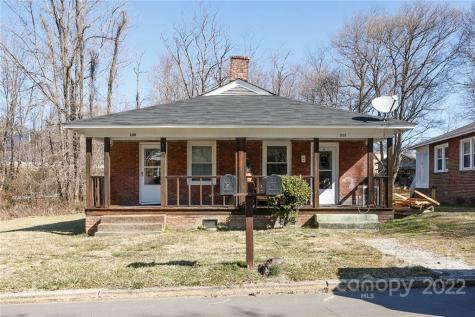 109 & 111 Powell Street Swannanoa NC 28778