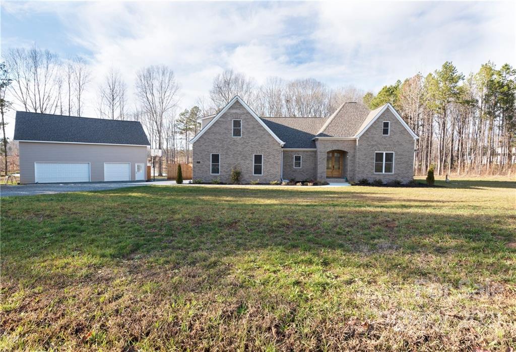 6813 W Duncan Road Indian Trail NC 28079
