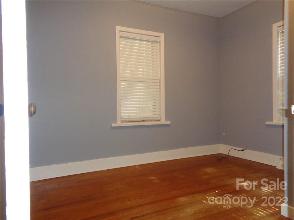 206 Wesley Street Canton NC 28716
