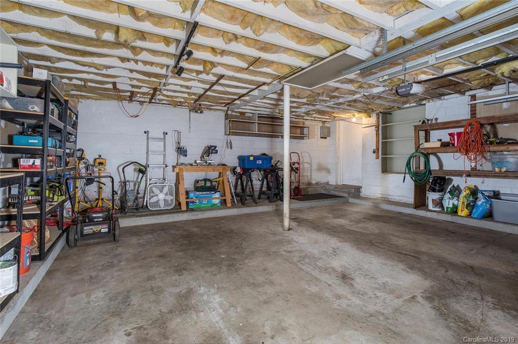 4 Valle Vista Drive Asheville NC 28804