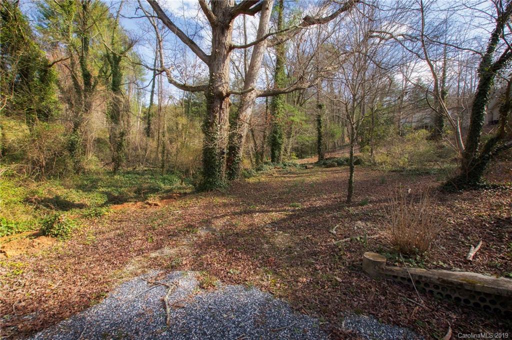 4 Valle Vista Drive Asheville NC 28804