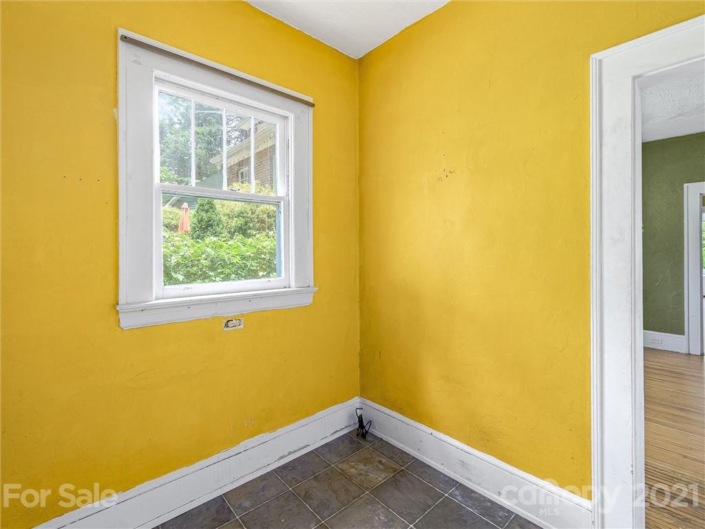 78 Linden Avenue Asheville NC 28801