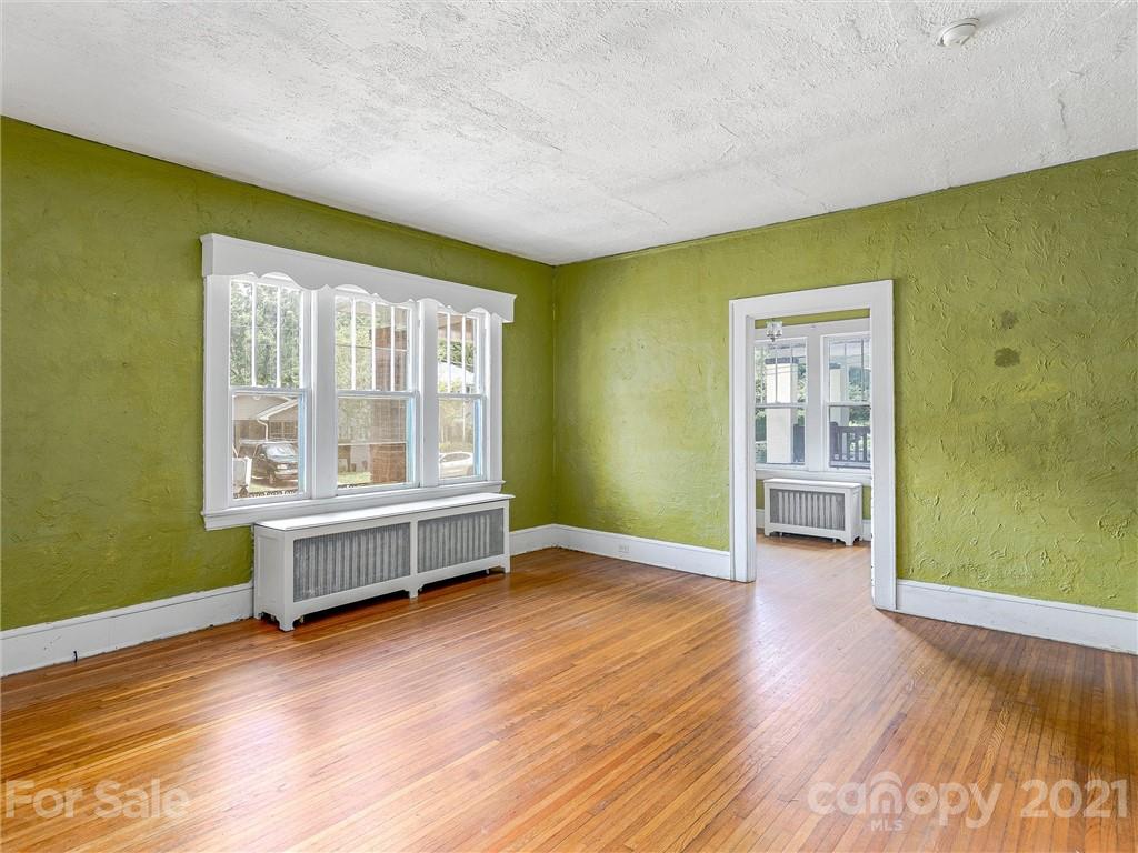 78 Linden Avenue Asheville NC 28801