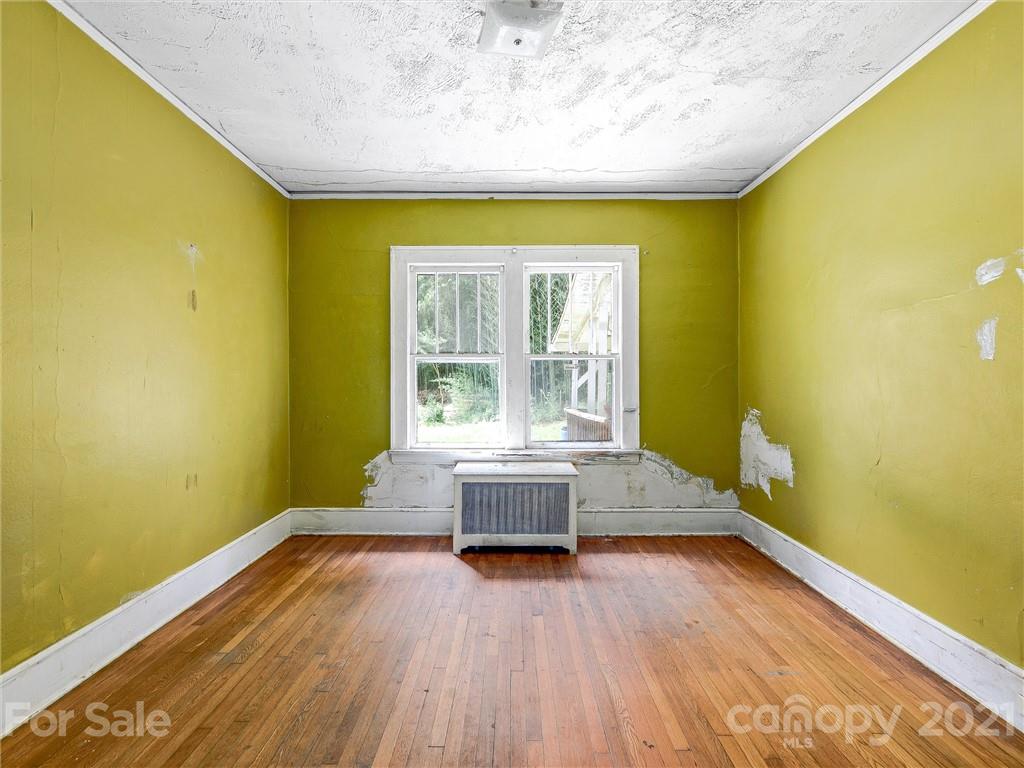 78 Linden Avenue Asheville NC 28801