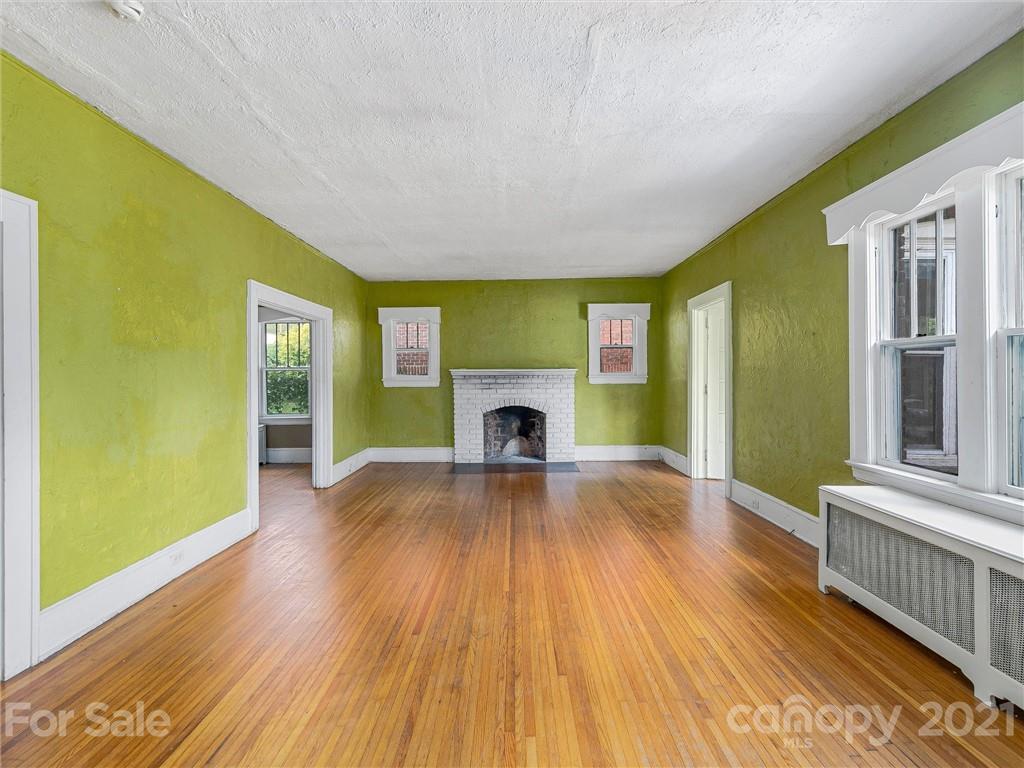 78 Linden Avenue Asheville NC 28801