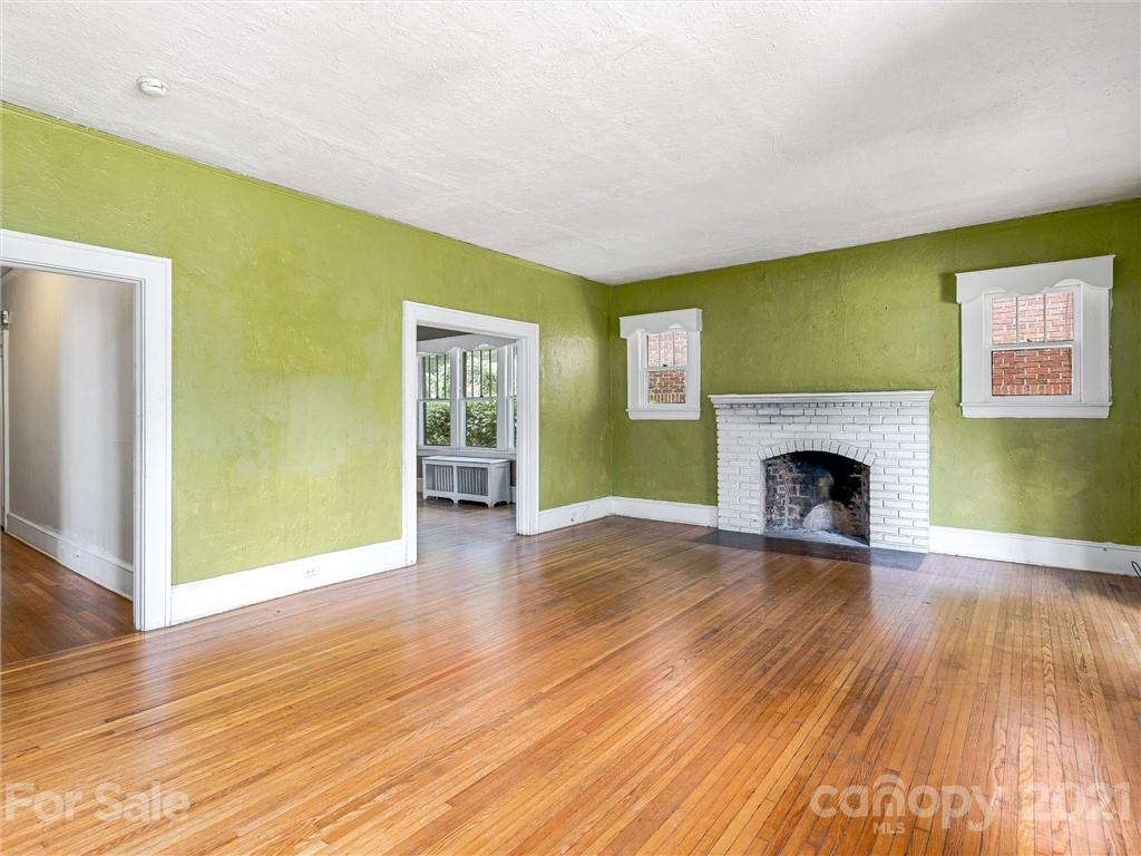 78 Linden Avenue Asheville NC 28801