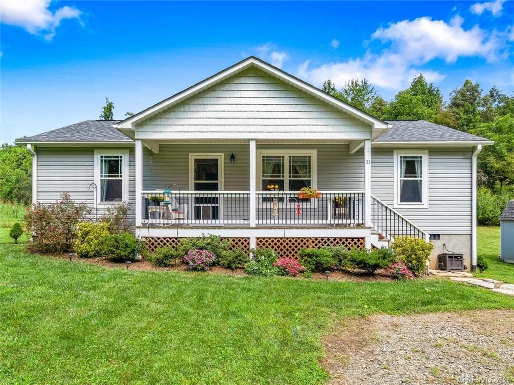 31 Kiowa Creek Road Leicester NC 28748