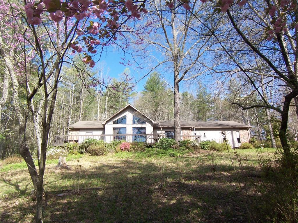 1131 Emmanuel Barn Lane Lenoir NC 28645