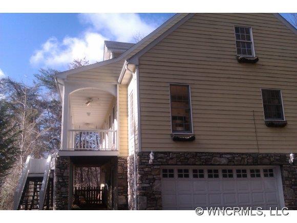 14 Hawk View Drive Asheville NC 28804
