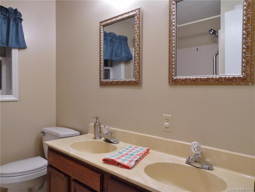 115 Greenwood Acres Drive Mills River NC 28759