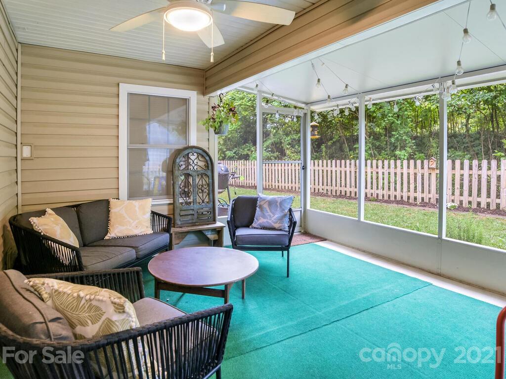 77 Stonebridge Drive Asheville NC 28805