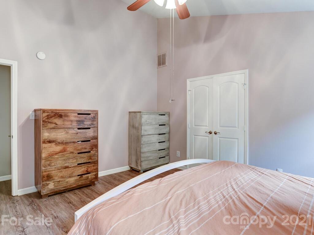 77 Stonebridge Drive Asheville NC 28805