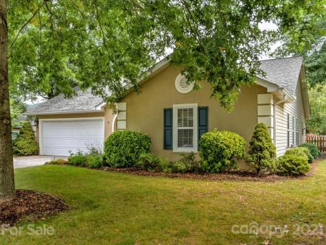77 Stonebridge Drive Asheville NC 28805