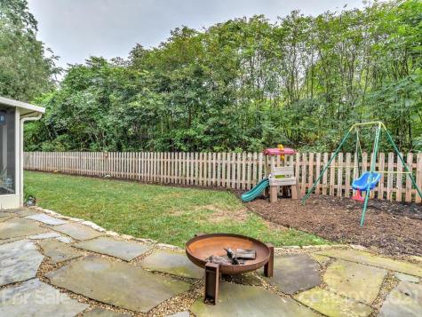77 Stonebridge Drive Asheville NC 28805