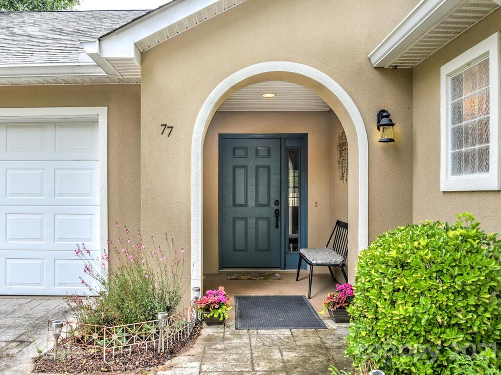 77 Stonebridge Drive Asheville NC 28805