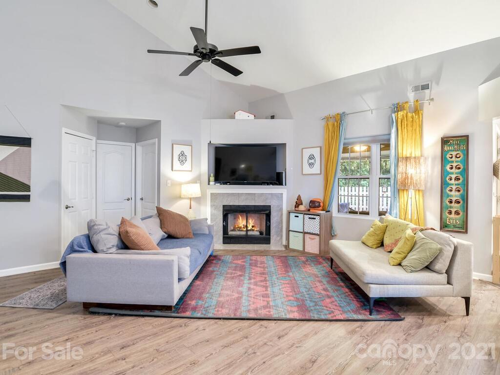77 Stonebridge Drive Asheville NC 28805