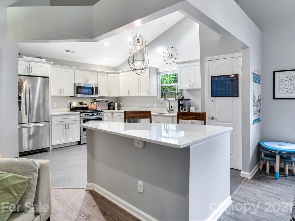 77 Stonebridge Drive Asheville NC 28805