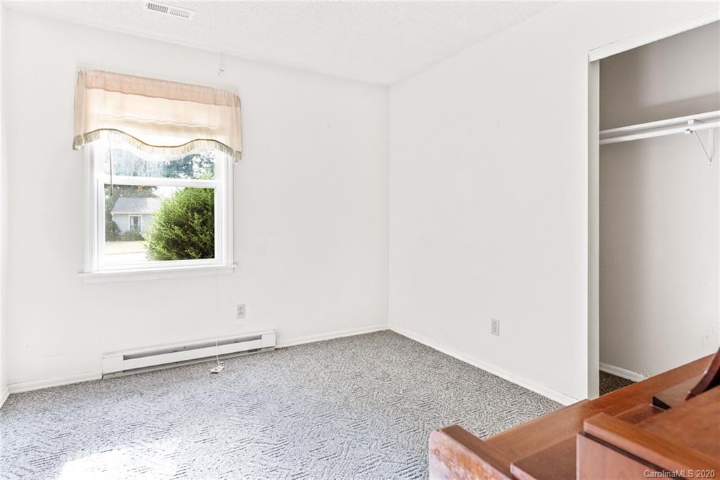 51 Tipperary Drive Asheville NC 28806