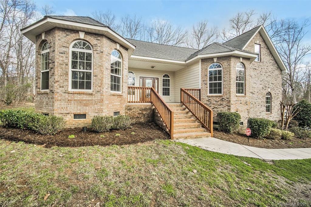 4827 Baywood Court Charlotte NC 28215