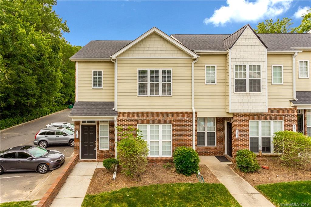 4380 Yoruk Forest Lane Charlotte NC 28211