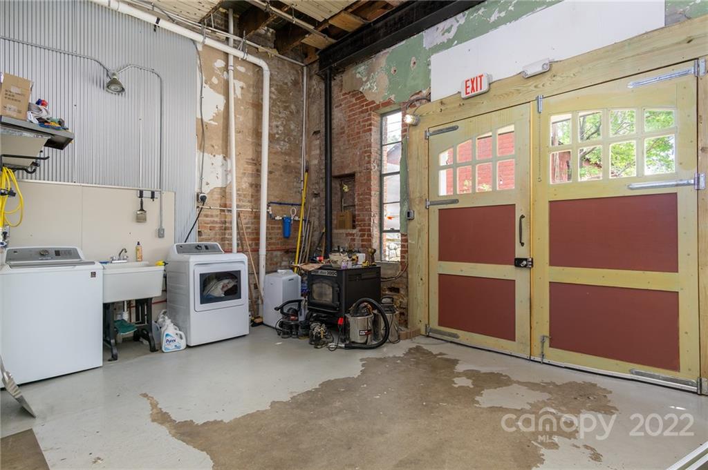 45 Catawba Avenue Old Fort NC 28762