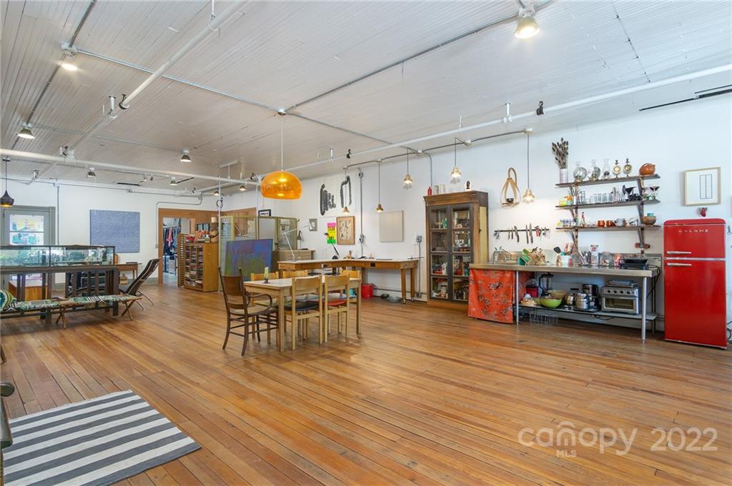 45 Catawba Avenue Old Fort NC 28762