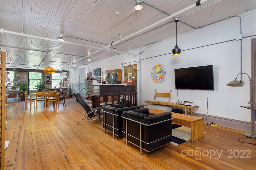 45 Catawba Avenue Old Fort NC 28762