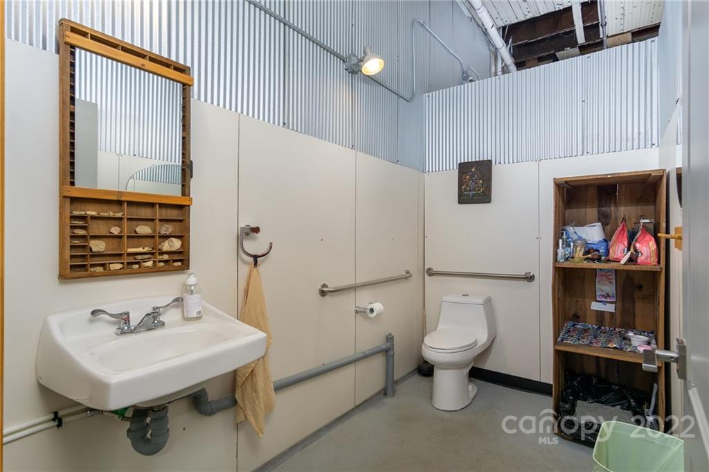 45 Catawba Avenue Old Fort NC 28762
