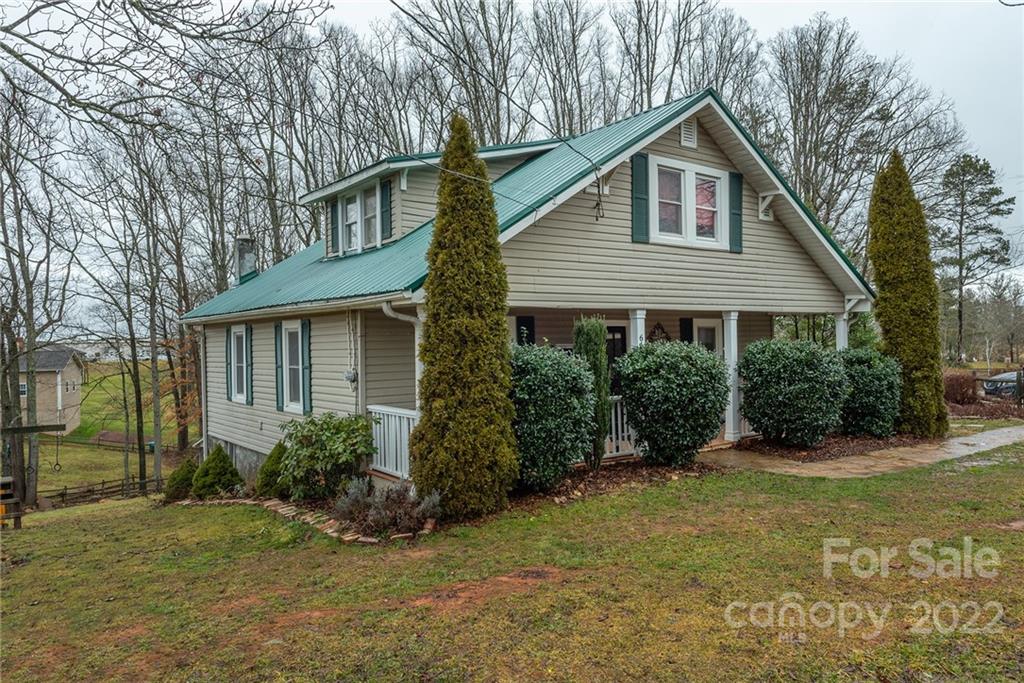 649 Locust Grove Road Weaverville NC 28787