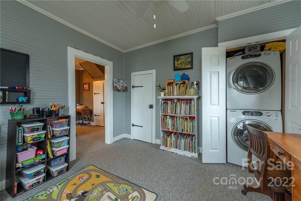 649 Locust Grove Road Weaverville NC 28787