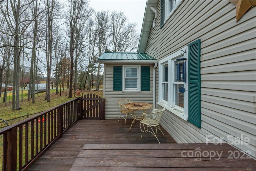 649 Locust Grove Road Weaverville NC 28787