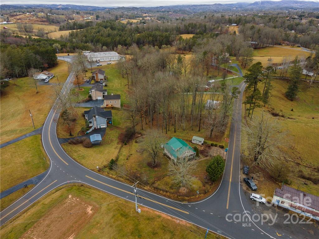 649 Locust Grove Road Weaverville NC 28787