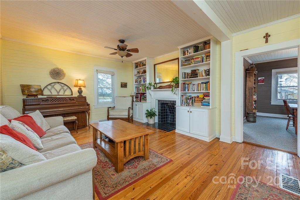 649 Locust Grove Road Weaverville NC 28787