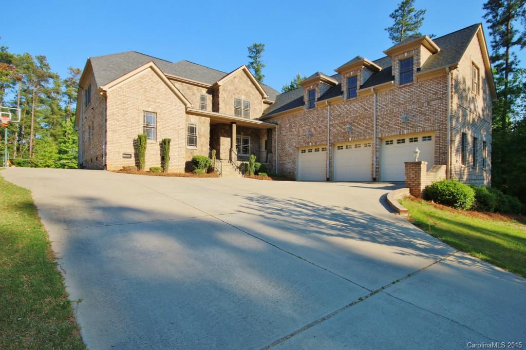 298 Indian Trail Mooresville NC 28117