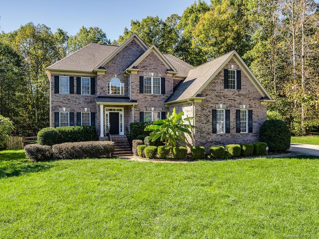 1713 Meadow Crest Court Matthews NC 28104