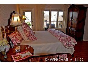 58 Cedar Summit Road Asheville NC 28803