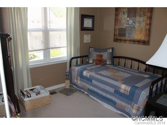 96 Paper Birch Avenue Asheville NC 28806