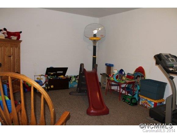96 Paper Birch Avenue Asheville NC 28806