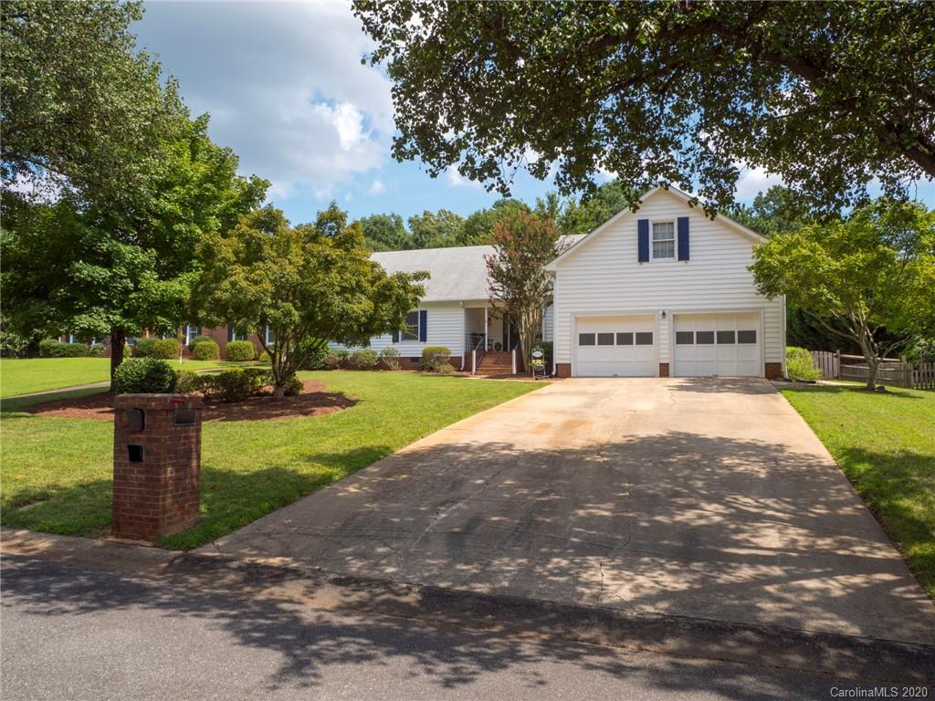 10411 Takeridge Court Charlotte NC 28277