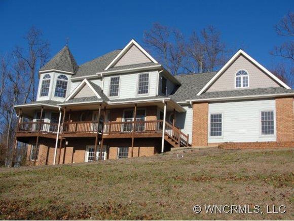 233 Alta Vista Drive Candler NC 28715